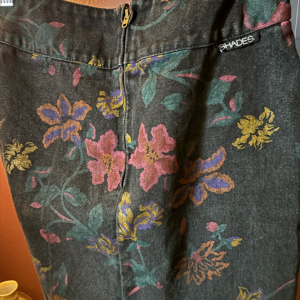 VTG Shades Floral Denim Skirt - Picture 5 of 8
